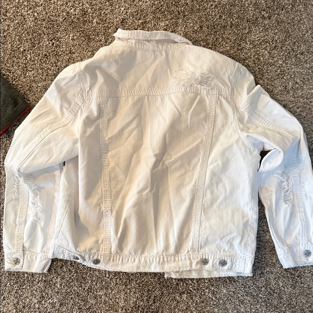 Rock Revival White Denim Jacket with Silver Accents - Picture 2 of 2